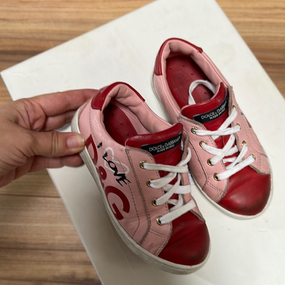 Dolce Gabbana girls sneakers leather pink/red size 27 euro